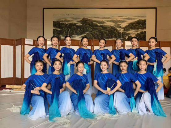 【定稿】演出归来712.png